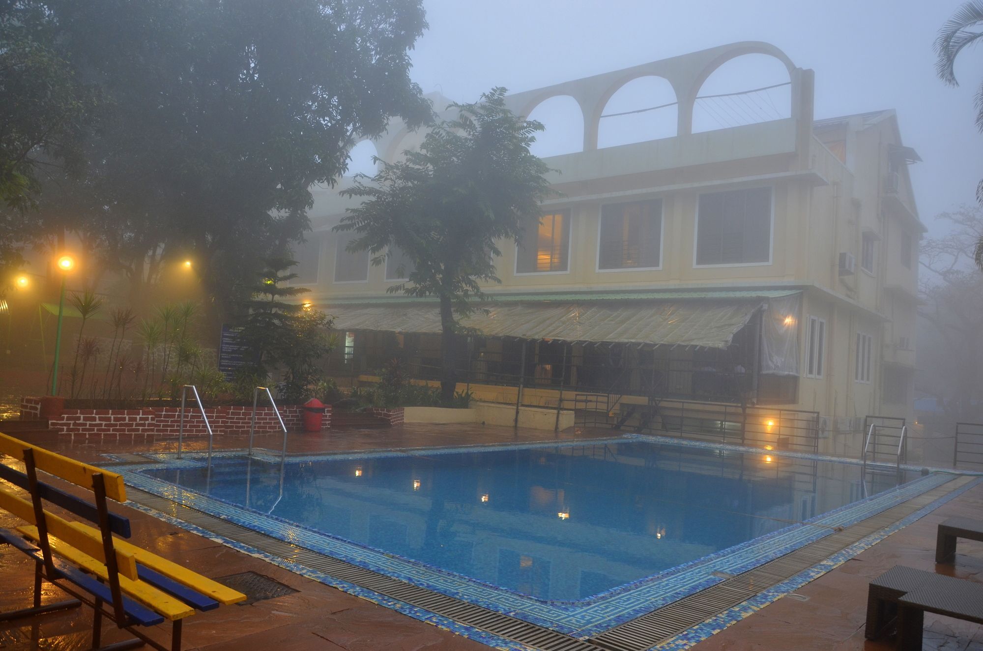 Zaras Resort Lonavala Eksteriør billede